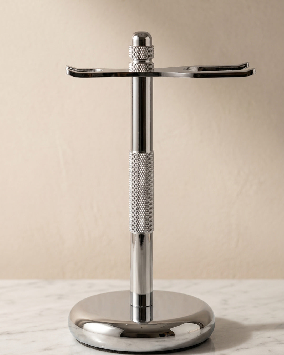 Kronos large razor and brush stand, studio still